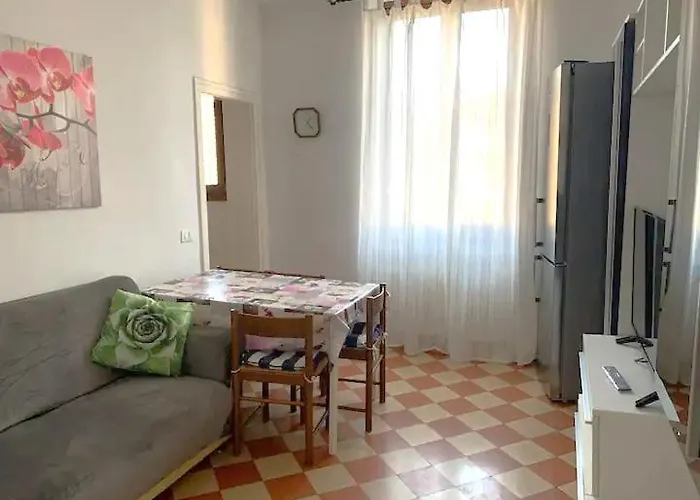 Apartman Casa Ferrari2 *